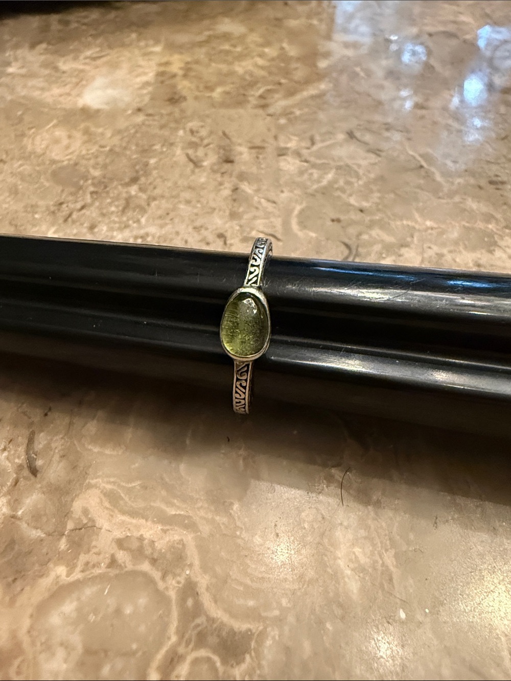 Vintage BASK Sterling, silver scrollwork ring with organic Peridot stone size 8